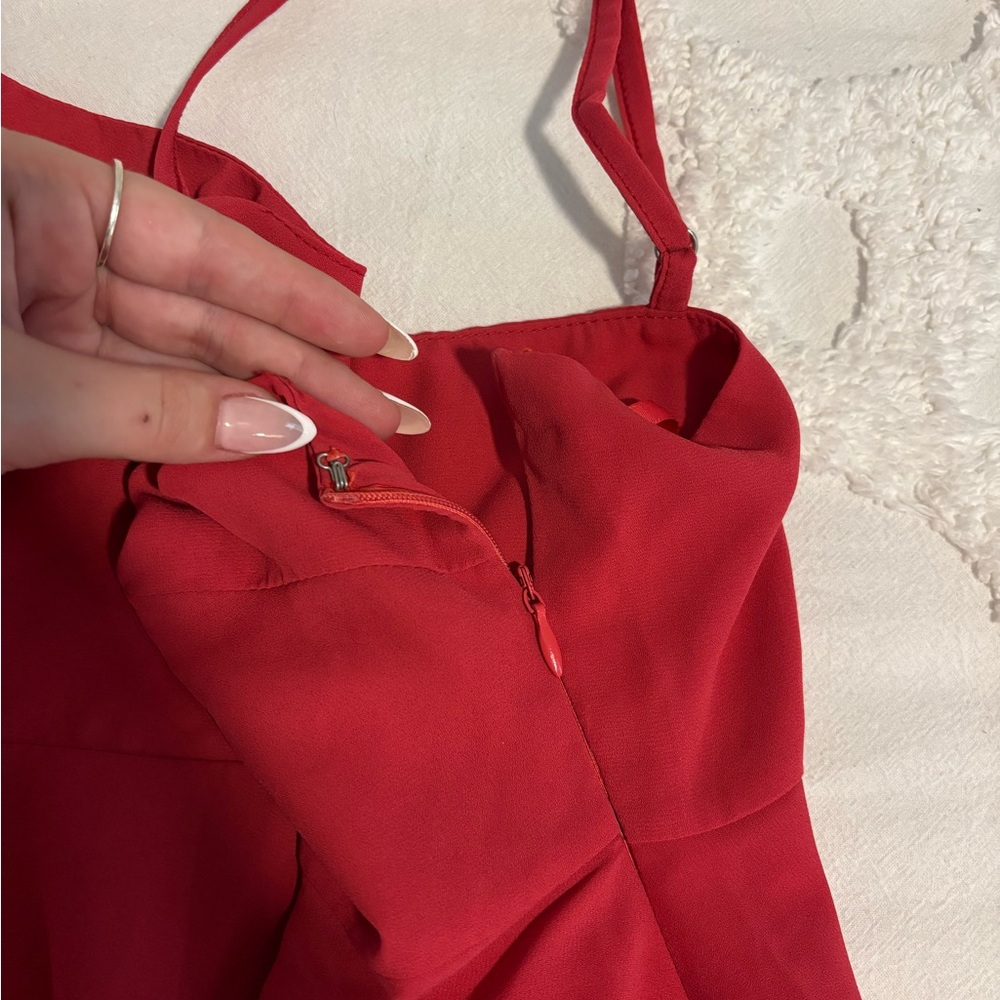 superdown Red Ruffle Hem Crop Top - Picture 7 of 10